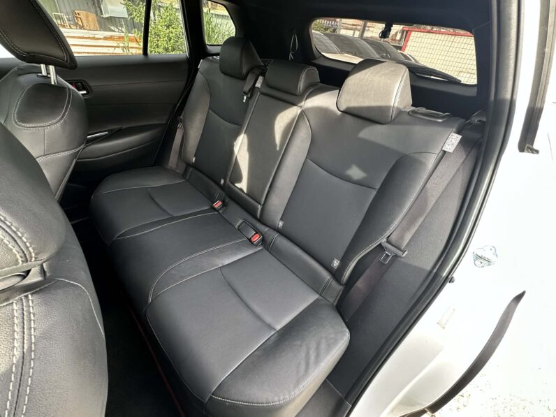 【跨界小休旅必選】2022年 豐田 COROLLA CROSS 1.8旗艦版，純跑9萬公里原廠保固中