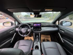 【跨界小休旅必選】2022年 豐田 COROLLA CROSS 1.8GR 版，純跑8萬公里原廠保固中