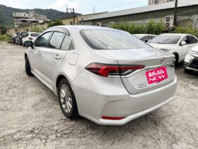 【豐田最熱銷轎車款】2021年式 豐田 ALTIS 1.8 汽油豪華版，純跑7萬公里認證美車