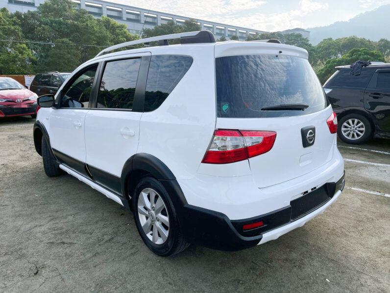 【日產五門掀背小車精選】2017年日產LIVINA1.5五門，新手駕駛超好用!