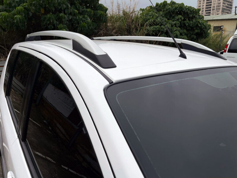 【日產五門掀背小車精選】2017年日產LIVINA1.5五門，新手駕駛超好用!