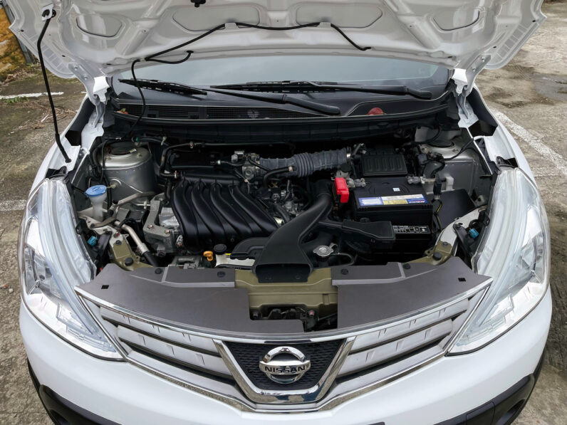 【日產五門掀背小車精選】2017年日產LIVINA1.5五門，新手駕駛超好用!