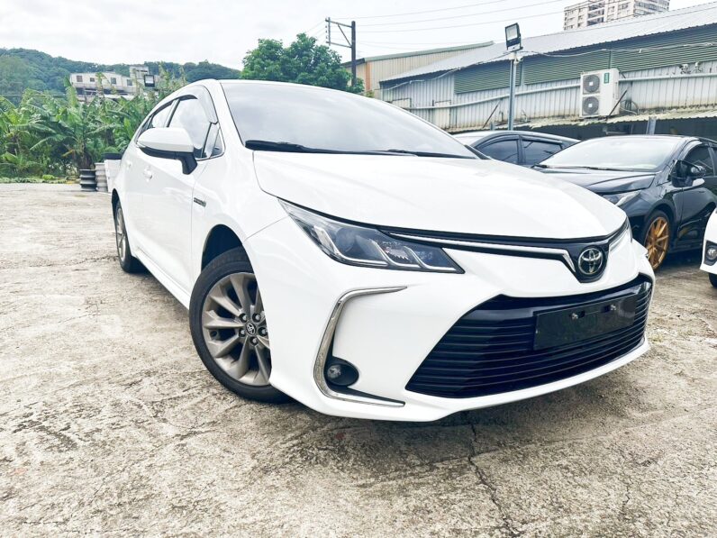 【豐田最熱銷轎車款】2022年豐田 ALTIS 1.8 油電尊爵版