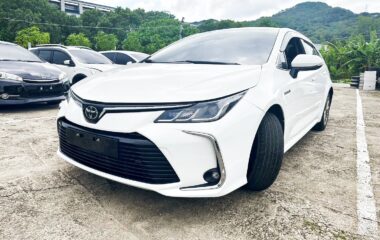 【豐田最熱銷轎車款】2022年豐田 ALTIS 1.8 油電尊爵版