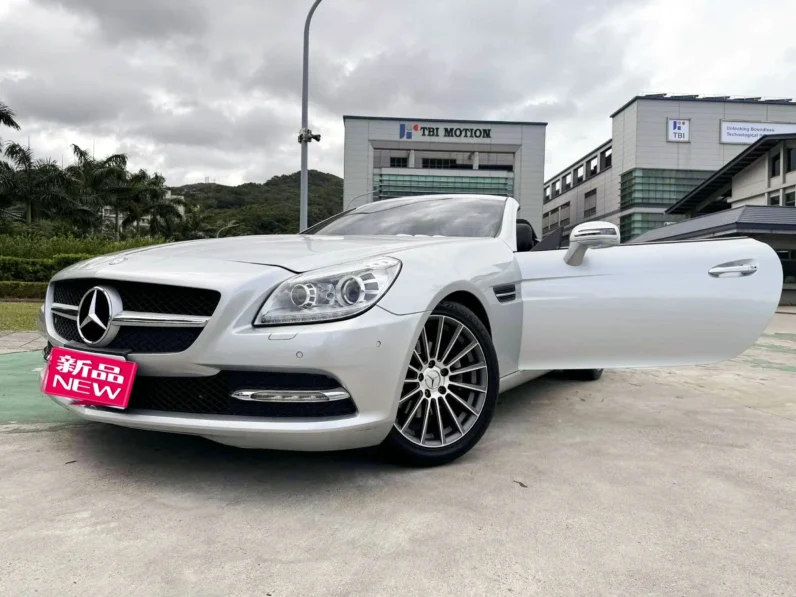 【賓士雙門轎跑】2012年賓士 SLK 200 1.8純跑6萬公里認證車