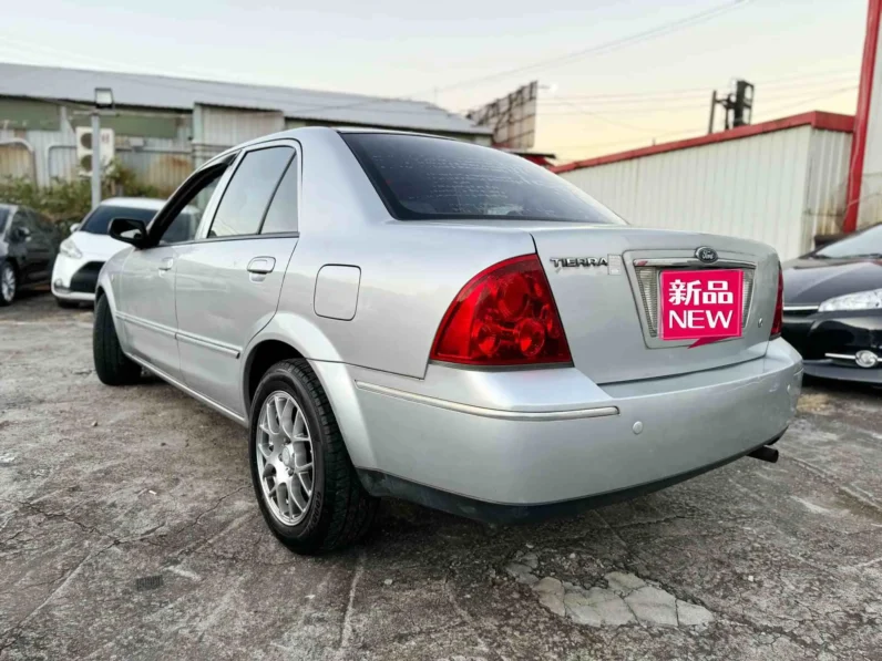 【新手代步車專區】2007年 福特 tierra1.6四門款純跑13萬公里