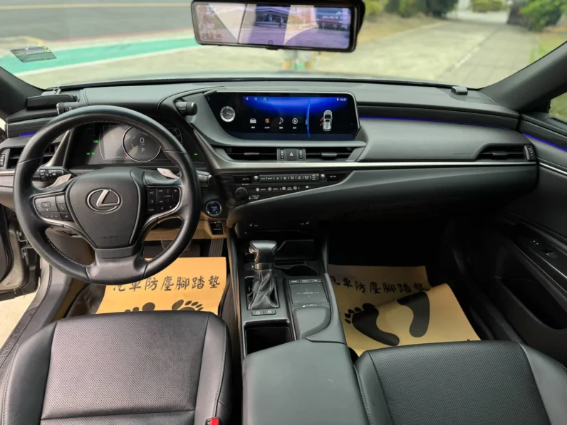 2018年 凌志 ES300H 2.5 油電豪華版 里程 10 萬