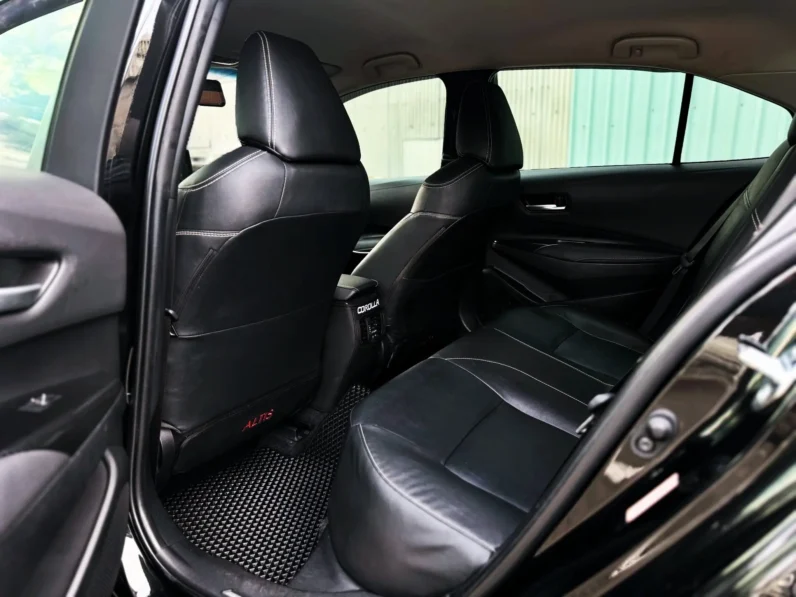 【豐田最熱銷轎車款】2020年式 豐田 ALTIS 1.8 汽油尊爵版