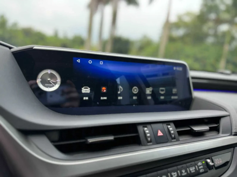 2018年 凌志 ES300H 2.5 油電豪華版 里程 10 萬