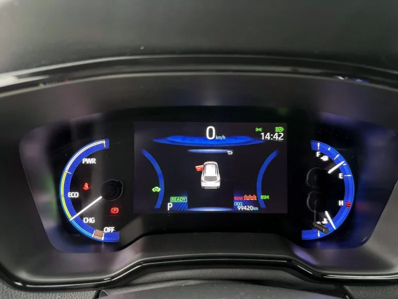 【跨界小休旅必選】2023年 豐田 COROLLA CROSS 1.8GR 版，純跑9萬公里原廠保固中