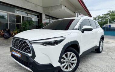 【跨界小休旅必選】2022年 豐田 COROLLA CROSS 1.8汽油尊爵版，認證美車