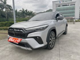 【跨界小休旅必選】2022年 豐田 COROLLA CROSS 1.8GR 版，純跑8萬公里原廠保固中