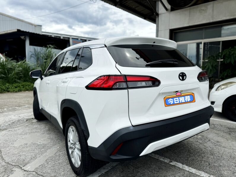 【跨界小休旅必選】2022年 豐田 COROLLA CROSS 1.8汽油尊爵版，認證美車