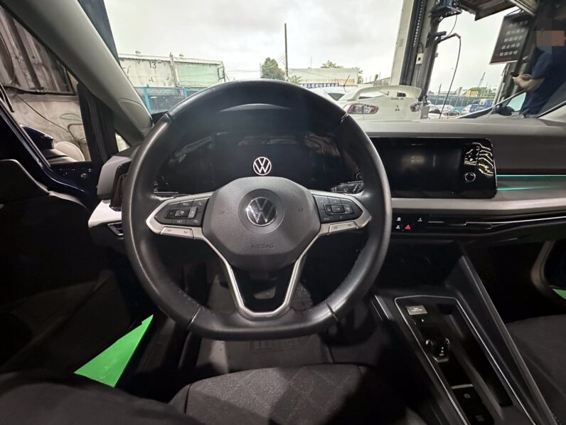 【福斯小鋼炮】2022年式福斯golf eTSI 280Style1.5輕油電，原漆原版件純跑六萬認證車