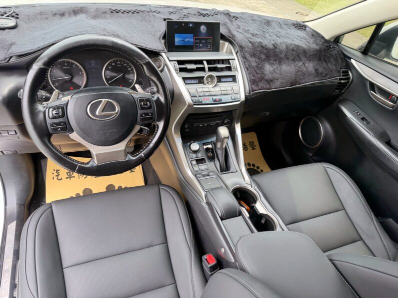 【優質進口SUV】2017年市 凌志NX200T旗艦2.0版，全車原漆原版件認證車