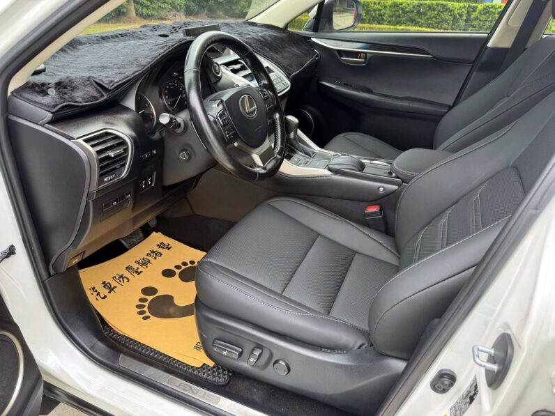 【優質進口SUV】2017年市 凌志NX200T旗艦2.0版，全車原漆原版件認證車