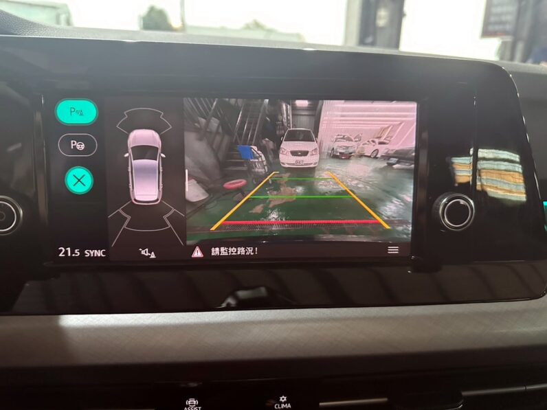 【福斯小鋼炮】2022年式福斯golf eTSI 280Style1.5輕油電，原漆原版件純跑六萬認證車