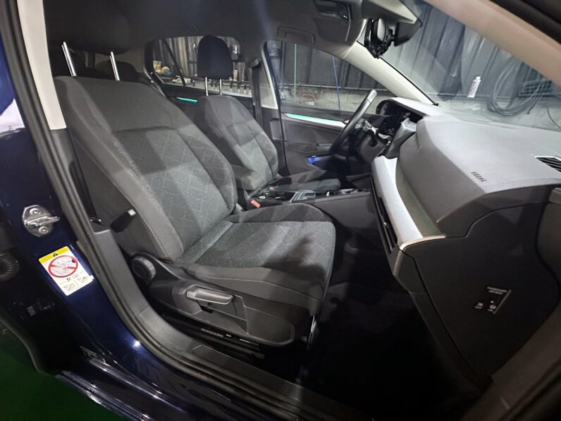 【福斯小鋼炮】2022年式福斯golf eTSI 280Style1.5輕油電，原漆原版件純跑六萬認證車