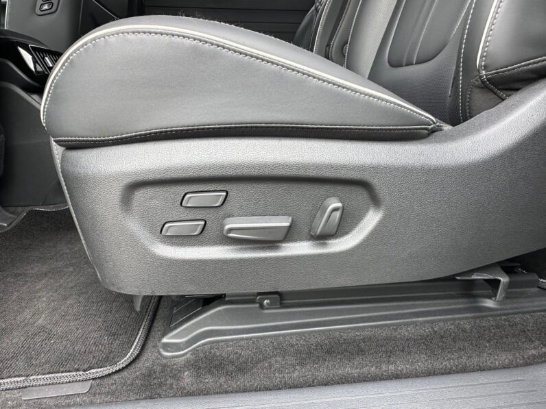 【現代熱銷頂級七人】2023年現代CUSTIN1.5GLB VIP版，純跑5萬原廠保固中