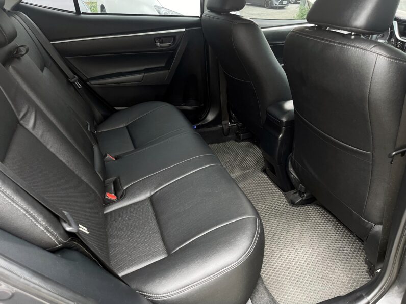 【豐田最熱銷轎車款】2017年豐田 ALTIS 1.8 汽油經典版，純跑20萬公里無待修