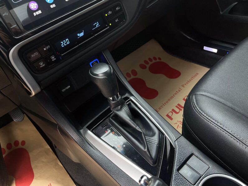 【豐田最熱銷轎車款】2017年豐田 ALTIS 1.8 汽油經典版，純跑20萬公里無待修