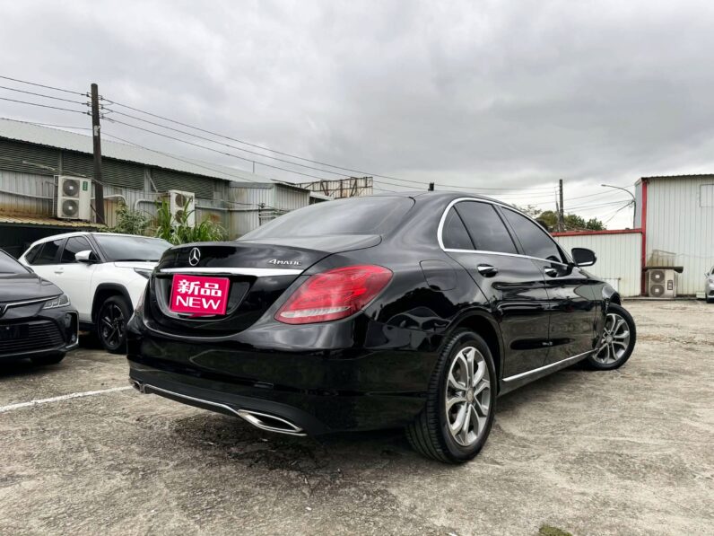 【純跑8萬極低里程】2016年式 賓士C300 4MATIC/全車原漆原版件/無待修