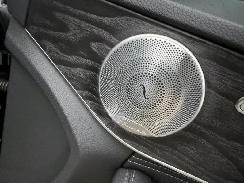 【純跑8萬極低里程】2016年式 賓士C300 4MATIC/全車原漆原版件/無待修