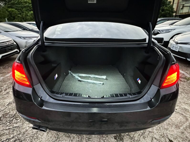 【寶馬豪華房車】2014年式寶馬520D F10小改款/正時鍊條已原廠換新/純跑13萬公里