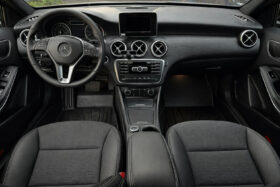 【進口掀背五門】2016年式賓士A180/認證車/無待修/可全額貸款