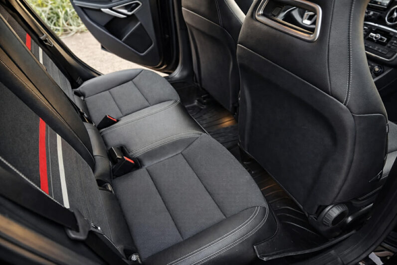 【進口掀背五門】2016年式賓士A180/認證車/無待修/可全額貸款