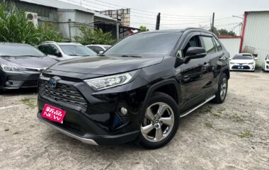 【油電休旅首選】2022年市豐田RAV4油電4WD最頂級/純跑6萬公里原廠保固中/原漆原版件/可全額貸款