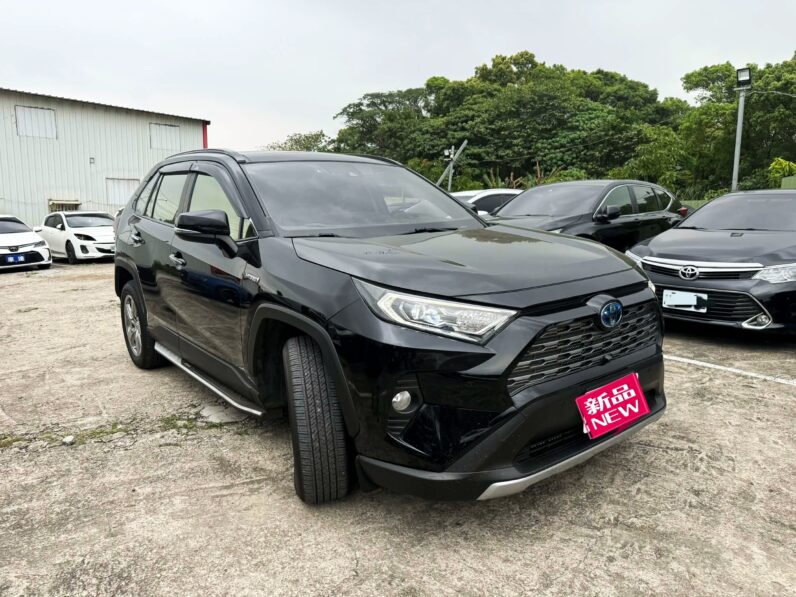 【油電休旅首選】2022年市豐田RAV4油電4WD最頂級/純跑6萬公里原廠保固中/原漆原版件/可全額貸款