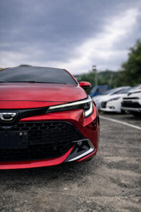 【原廠保固中】2024年式豐田corolla sport2.0頂級旗艦版/純跑2萬公里認證車原漆原版件