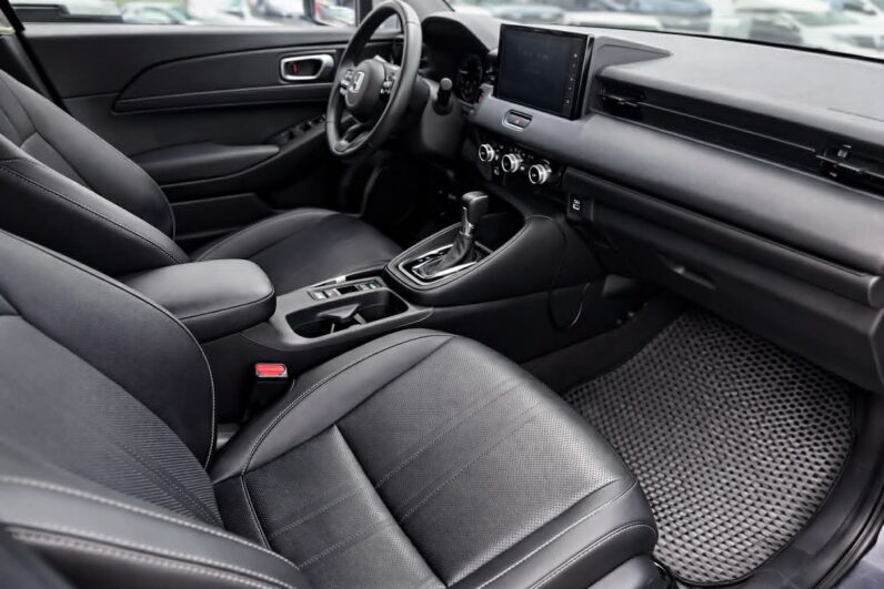 【原廠保固中】2024年市本田HRV1.5S+進化版/純跑4萬公里/原版件認證車