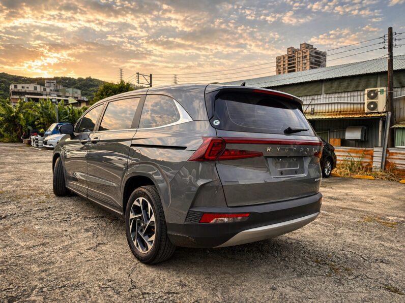 【現代熱銷頂級七人】2025年現代CUSTIN1.5GLB VIP版，純跑2萬原廠保固中