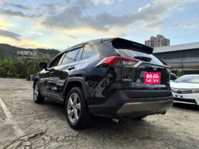 【休旅首選】2022年市豐田RAV4汽油豪華/純跑4萬公里/可全額貸款