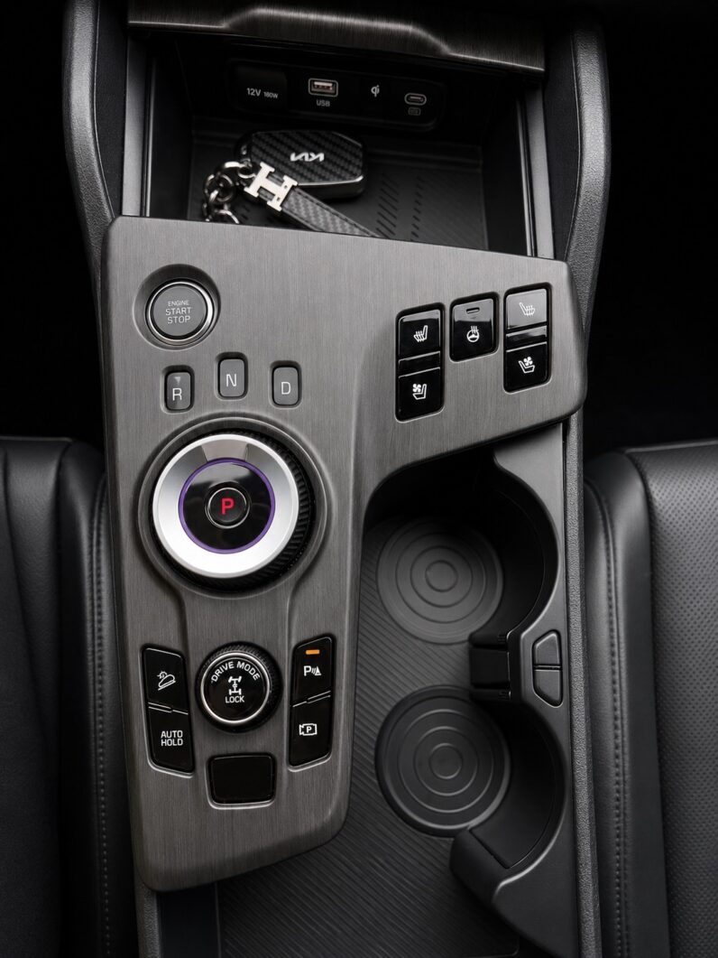 【科技十足小休旅】2024年KIA SPORTAGE X-Line 4WD 1.6/全車原版件/實跑8萬多公里緩慢增加
