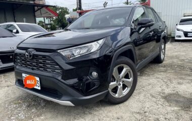 【豐田大休旅首選】2021年式豐田RAV4汽油尊爵2.0/認證車/無待修/購車享保固一年兩萬公里