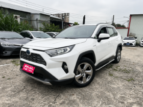 【豐田熱銷油電SUV】2025年式豐田RAV4 2.5油電旗艦4WD，純跑2萬公里/全車原版件無待修/原廠保固中