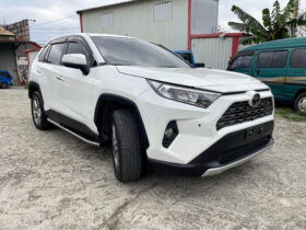 【好爸爸休旅神車】2022年式豐田RAV4汽油旗艦頂級2.0/原漆原版件無待修/購車享一年兩萬公里保固