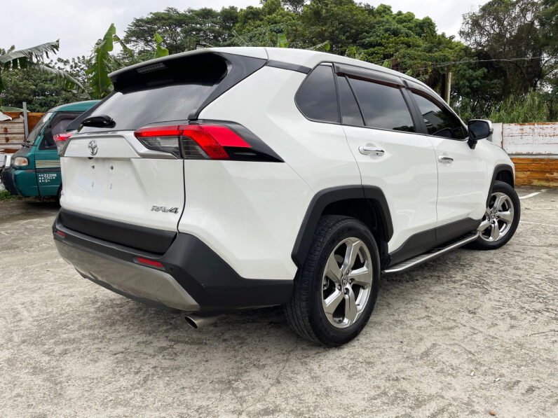【好爸爸休旅神車】2022年式豐田RAV4汽油旗艦頂級2.0/原漆原版件無待修/購車享一年兩萬公里保固