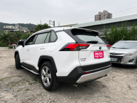 【豐田熱銷油電SUV】2025年式豐田RAV4 2.5油電旗艦4WD，純跑2萬公里/全車原版件無待修/原廠保固中