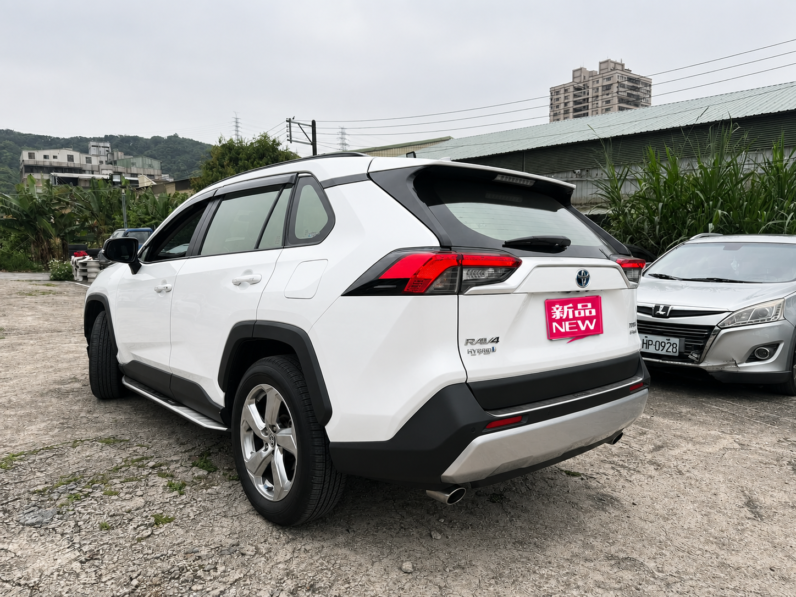 【豐田熱銷油電SUV】2025年式豐田RAV4 2.5油電旗艦4WD，純跑2萬公里/全車原版件無待修/原廠保固中