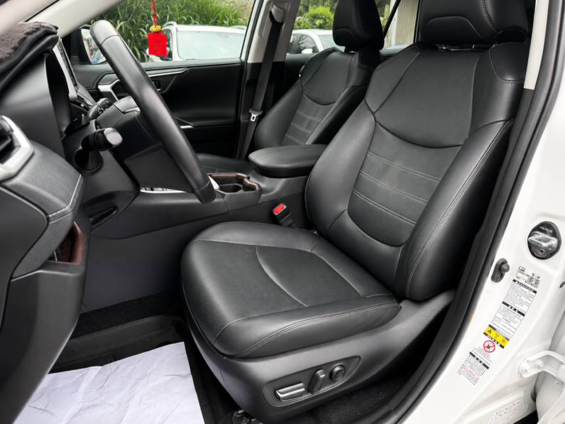 【豐田熱銷油電SUV】2025年式豐田RAV4 2.5油電旗艦4WD，純跑2萬公里/全車原版件無待修/原廠保固中