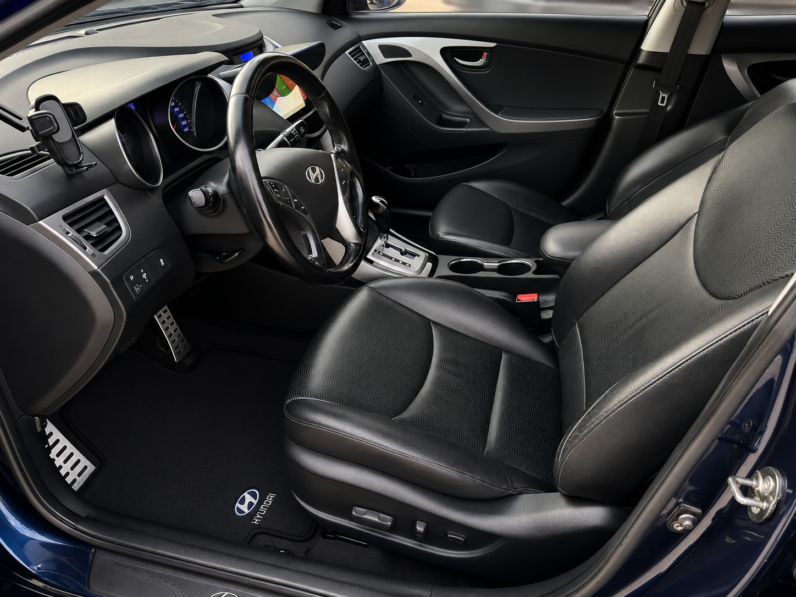 【現代經典轎車】2015年式現代ELANTRA 1.8極光旗艦版/1.8/全車無待修/認證車/購車享一年保固