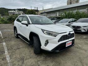 【好爸爸休旅神車】2021年式豐田RAV4油電旗艦頂級2.5/認證車無待修/購車享一年兩萬公里保固