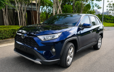 【好爸爸休旅神車】2021年式豐田RAV4汽油旗艦頂級2.0/純跑8萬公里/認證車無待修/購車享一年兩萬公里保固