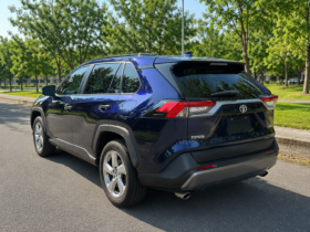 【好爸爸休旅神車】2021年式豐田RAV4汽油旗艦頂級2.0/純跑8萬公里/認證車無待修/購車享一年兩萬公里保固