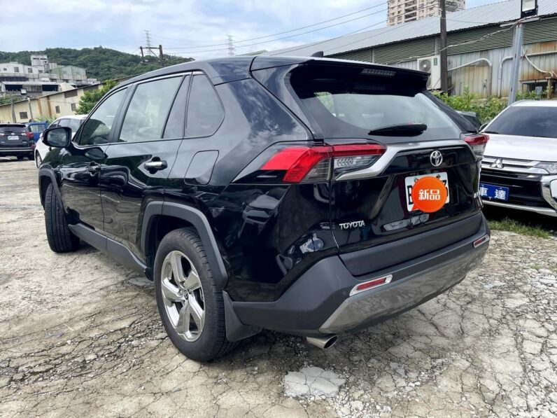【好爸爸休旅神車】2021年式豐田RAV4汽油旗艦頂級2.0/認證車無待修/購車享一年兩萬公里保固