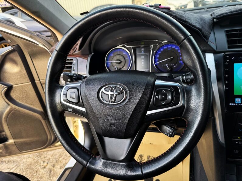 【國民房車首選】2017年式豐田CAMRY 2.5油電/全車無待修認證車/購車享一年保固